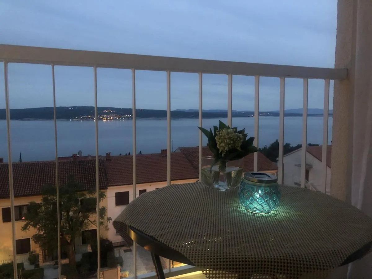 Blue View Apartment Crikvenica 0*,