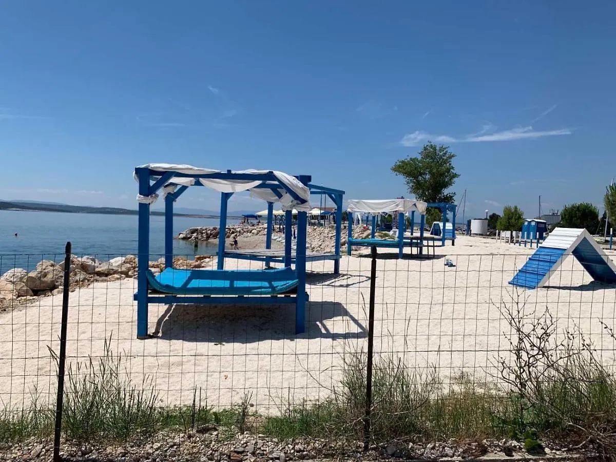 Blue View Apartment Crikvenica 0*,